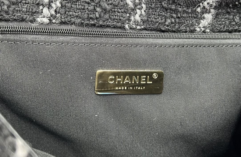 Chanel 19 Bags